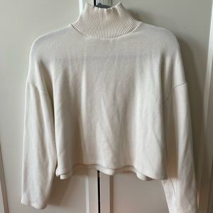 NWOT! Zara cream mock neck cropped sweater